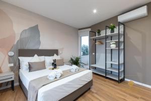 Calypso apartment - Seaview, pvt terrace, luxury design, A-C