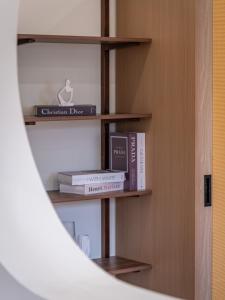 Annam Westlake Tranquil-Luxe, Private Stay, Lake Access