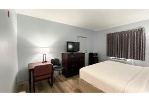 Motel 6 - Tiffin, OH