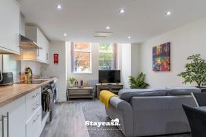 Casa Cove GF Flat Free Parking - 5min to Hospital