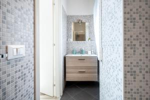 "Da Vinci Suite" Roma 7 min walk Metro AC WiFi 20 min Colosseum