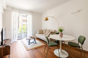 Morosini 21 Elegant Apartment in Risorgimento District