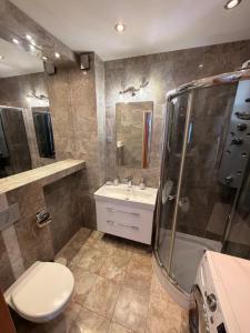 Apartament Aniadu