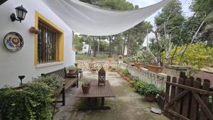Finca rural con piscina para grupos grandes