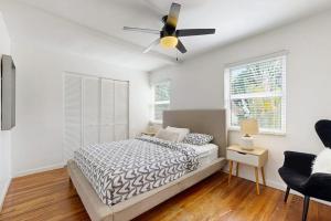 Adams Street Stunner, Unit 2