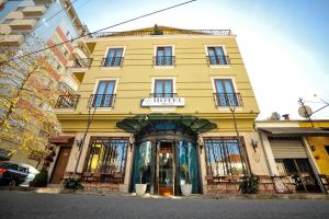 3 hviezdičkov&yacute; hotel Dream Hotel Tirana Alb&aacute;nsko