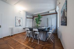tHE Designers Eye - Monforte San Babila