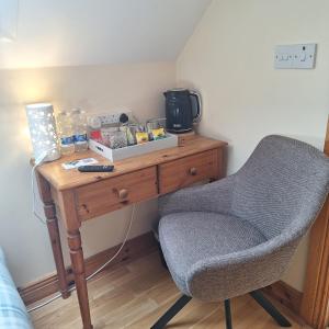 Compact Double ensuite Room in Listowel