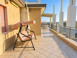 Attico vista mare - Apulia Houses & Flats