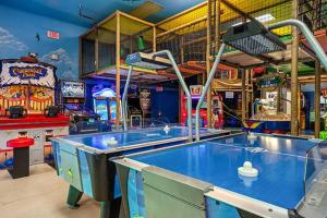 Hogwarts Express House at Regal Palms Resort - Sage Vacations