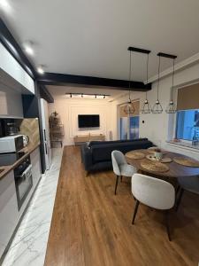 Katerina - Mona Luxury Apartments