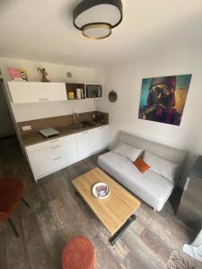 Logement cosy à 200m du front de mer avec balcon