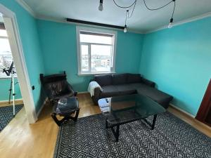 Chic Townhouse - Views Telescope Balcony BBQ