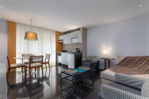Design flat in Ipanema Posto 9 - Pool and view
