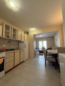 Comfort Apartment Budva Near Kuzina with Parking