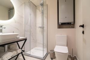 Warm Central ApartHotel