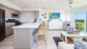 Sunrise Oasis - Top Floor Ocean Pointe 2411