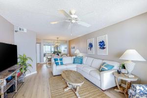 Gulf front condo w unobstructed beach views - shared pools hot tub & tennis