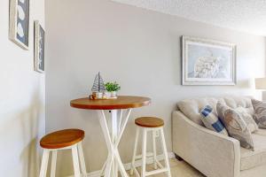 Grand Beach Resort 305