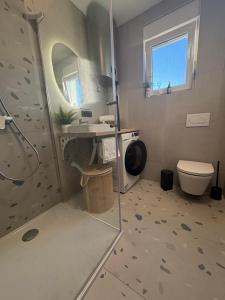 Maris Loft Šimuni