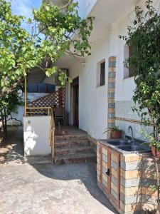 Beach apartment Miky