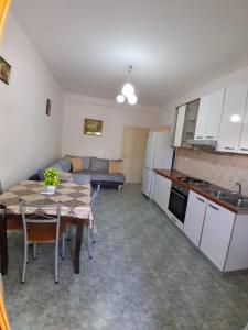 Beach apartment Miky