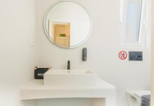 Vivens Mykonos Studios & Suites