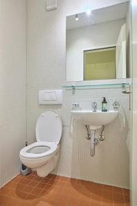 Bright 3-Room Apartment with garage near Novartis