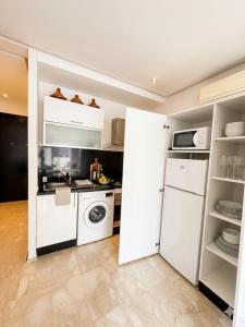 Superbe appartement avec terrasse en face de la gare