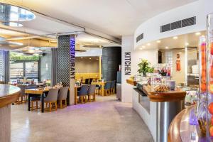 Metro Hotel Perth City