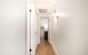 Chic Condo with Parking Spot - Minutes to Old Town!