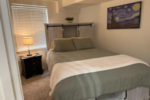Gorgeous 3 Bedroom Apartment Minutes from Soldotna