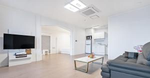 Gaza Spa Pool Villa Yeosu