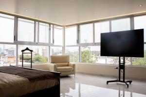 Awsome Rooftop Penthouse
