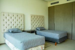 Family Apartment Beach & Pool in Acapulco 4 BR