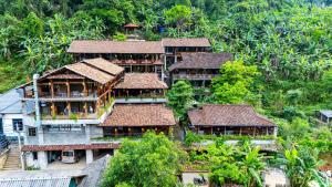 Ba Be Jungle Houses