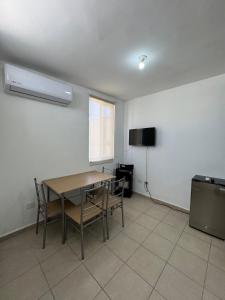 Equipped house in Salinas industrial zone
