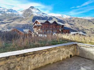 Appartement spacieux près des pistes avec balcon - FR-1-344-1261