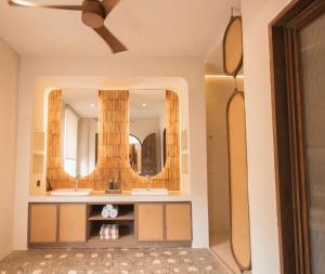 NUA Villas