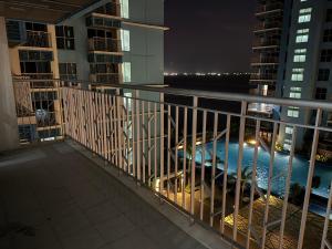 Delux 3Bedrooms Seaview Poolview Next to Okada Airport MOA