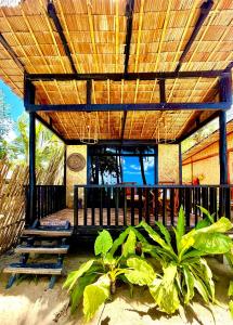 Beachfront Bungalows Bucana, El Nido