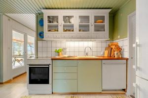 Authentic Swedish Summer House At Asnæs Plantation
