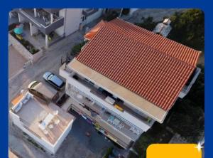 Seaview Family Apartment with Grand Terrace