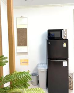 Shinchon Station 4min Walk, 2BR Family Friendly Spacious Stylish