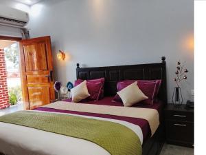 Corbett Krishna Inn