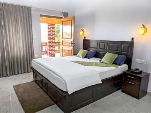Corbett Krishna Inn