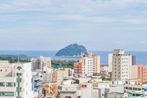 Kenny Stay Jeju Seogwipo