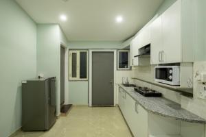 Bedchambers Aparthotel Near Medanta Hospital,Gurugram