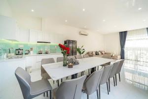 Villa 4 Bedroom In Great Location Đà Nẵng