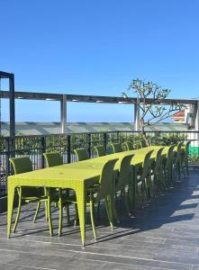8 Newtown Boulevard Near Airport and Beach